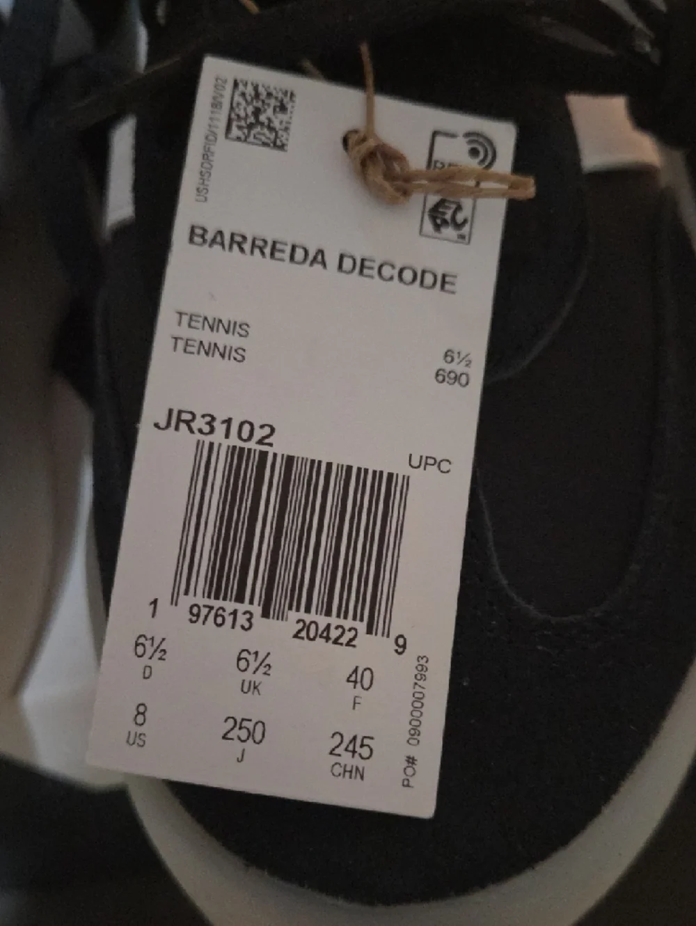 Adidas Woman Barreda Decode Black/White Sneakers  SIZE 8 NEW IN BOX - Picture 2 of 6